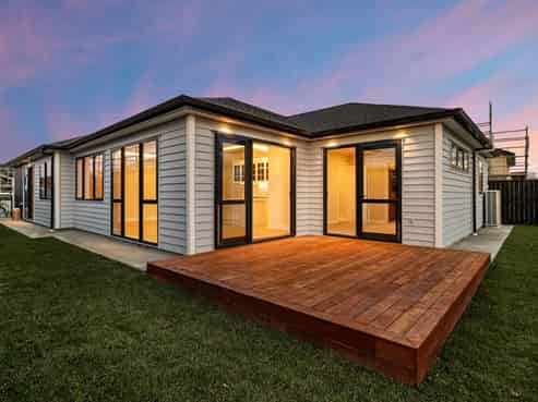 76 Tukutata Crescent, Milldale