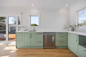 178 Wilsons Road South, Saint Martins
