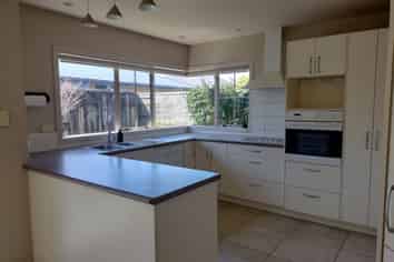 5 Preston Drive, Katikati
