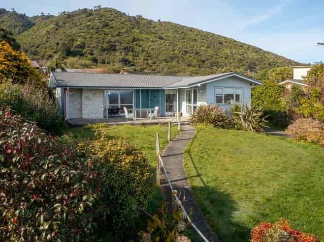 9 Kotare Street, Waikanae
