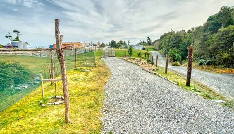 53B Rutherglen Road, Paroa