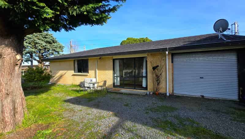 27 Mary Huse Grove, Manor Park