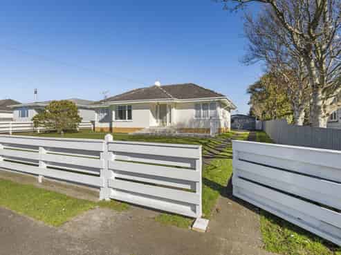 19 Campbell Street, Hawera