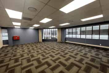 Versatile Office & Retail Spaces – 382 Manukau Rd
