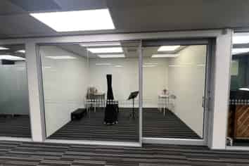 Creative Ground Floor Office in Epsom – 450m2