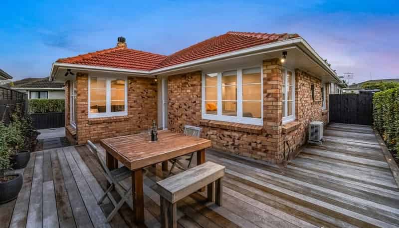 65 Neil Avenue, Te Atatu Peninsula