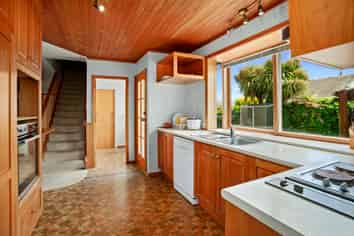 1033 High Street, Avalon