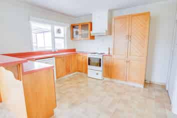 129 Springs Road, HORNBY