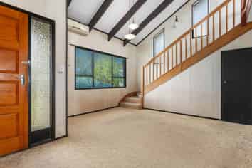 300c Ocean Road, Ohope