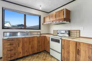 300c Ocean Road, Ohope