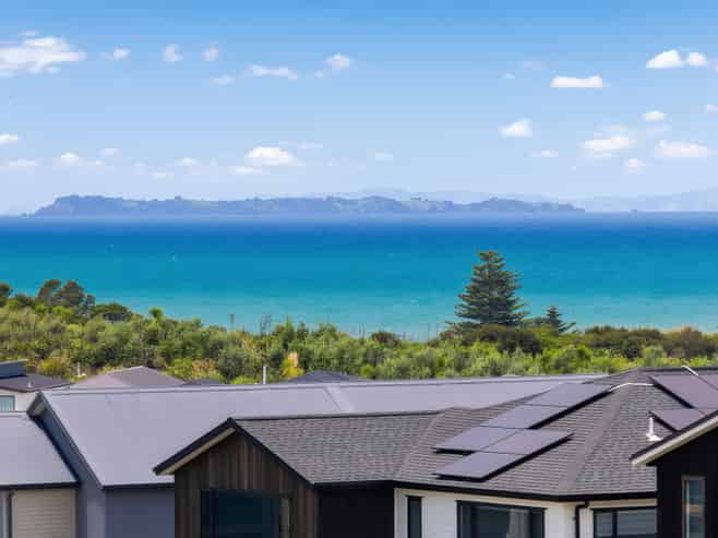 17 Tupa Street, Long Bay