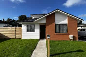 1A/19 Hibiscus Avenue, Hamilton Lake