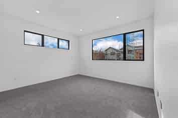 9 Whiteywood Street, Westgate