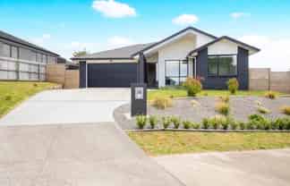 18 Laurelwood Avenue, Pukekohe