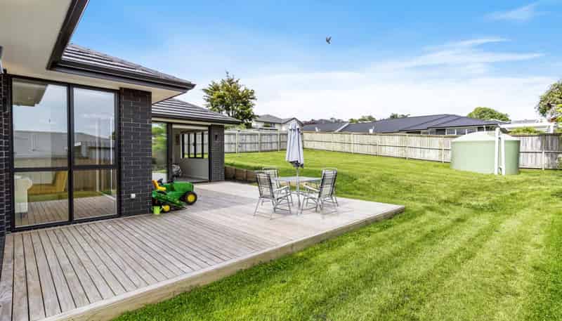 18 Laurelwood Avenue, Pukekohe