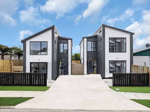 2C Raglan Street, Mangere East