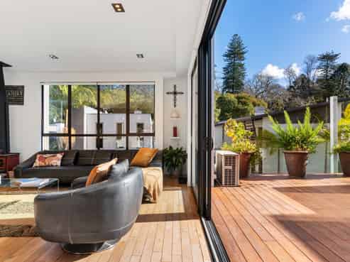 35 Gibraltar Crescent, Parnell