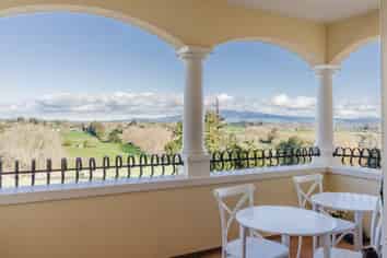 Luxury Lifestyle at Rua Resort