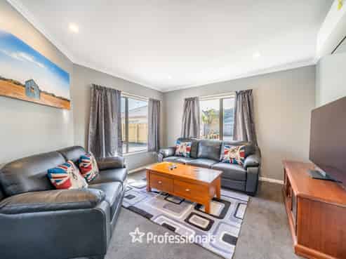 15/58a Molesworth Street, Taita