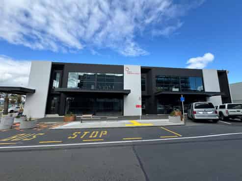 Versatile space in heart of CBD