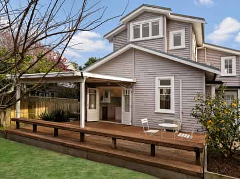 2/13 Alford Street, Waterview