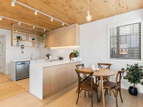 8/40 Waiparaheka Drive, Milldale