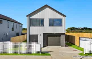 51 Derbyshire Lane, Karaka