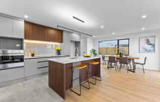 51 Derbyshire Lane, Karaka