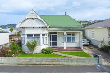 12 Kings Avenue, Saint Kilda