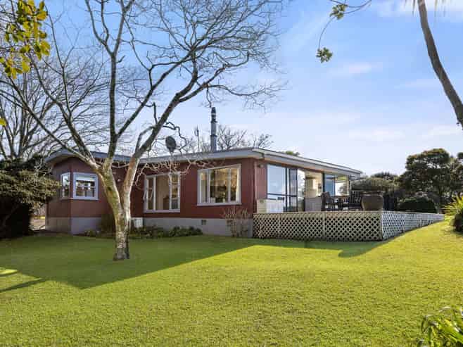 51 Kent Terrace, Riverhead