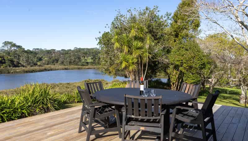 51 Kent Terrace, Riverhead