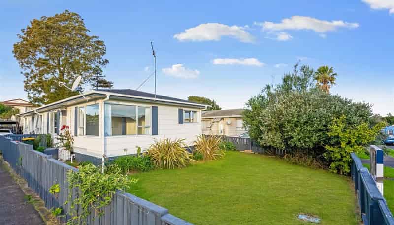 1/17 Hoturoa Place, Weymouth