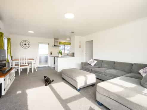 38 Newton Place, Westbrook