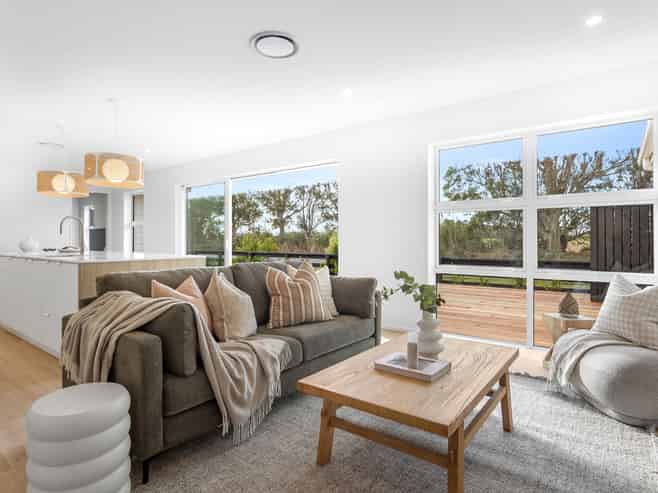19 Farmview Lane, Lincoln