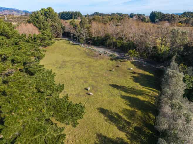 31 End Farm Road , Waikanae