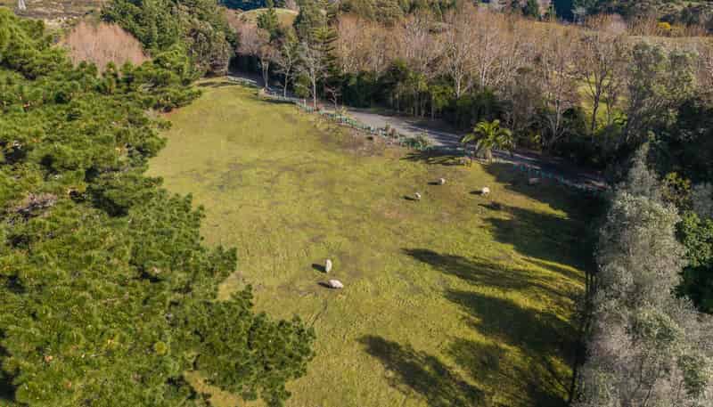 31 End Farm Road , Waikanae