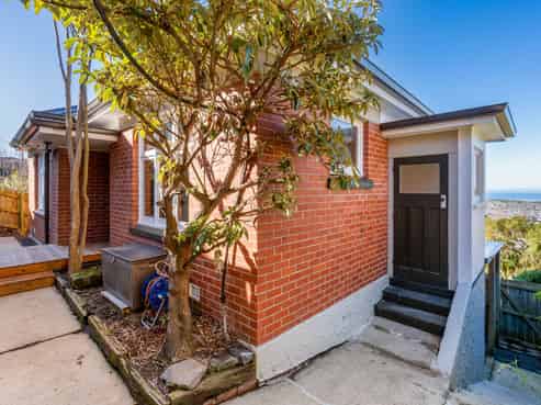 127 Forfar Street, Clyde Hill