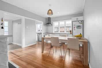 124 Rifle Range Road, Dinsdale