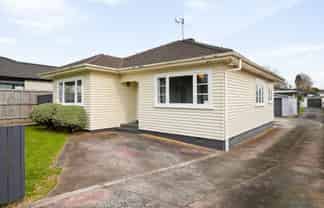 124 Rifle Range Road, Dinsdale