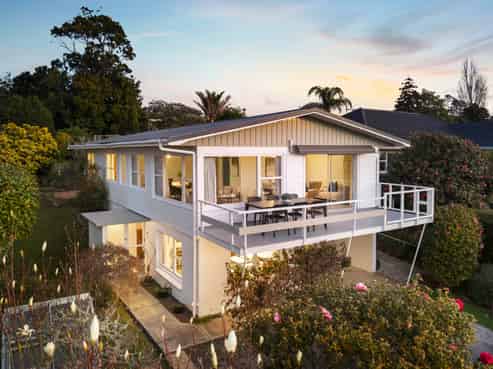 36 Mayfair Crescent, Mairangi Bay