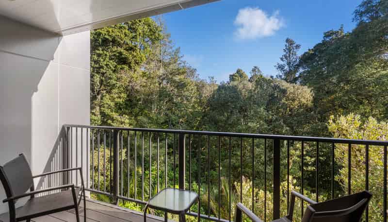 6/241 Hinemoa Street, Birkenhead
