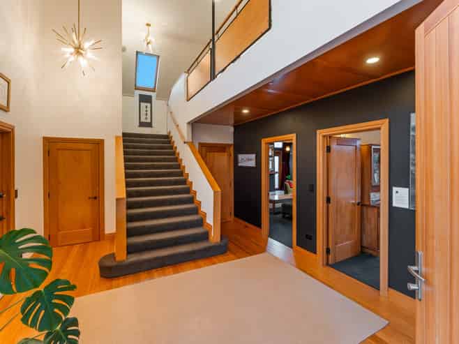 13 Wilson Avenue, Saint Clair