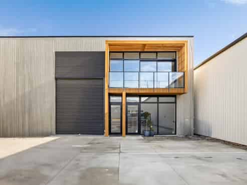 Modern Cromwell industrial investment