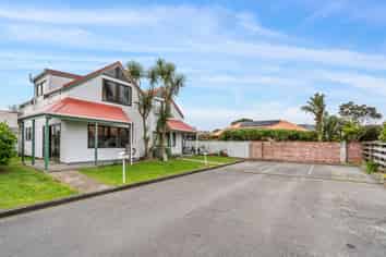 7/58 Cuba Street, Petone
