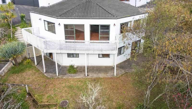 2/433A East Coast Road, Mairangi Bay
