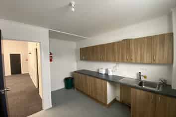 Access front and back- for lease