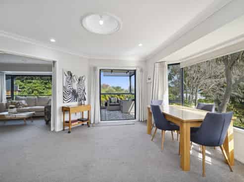 2/7 Waihora Street, Hilltop