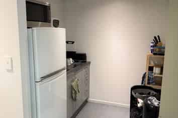Tidy & Affordable Office Suite – Middleton