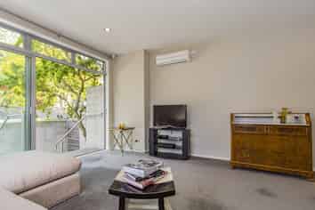 4/77 Carlton Mill Road, Merivale