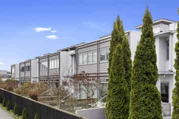 4/77 Carlton Mill Road, Merivale
